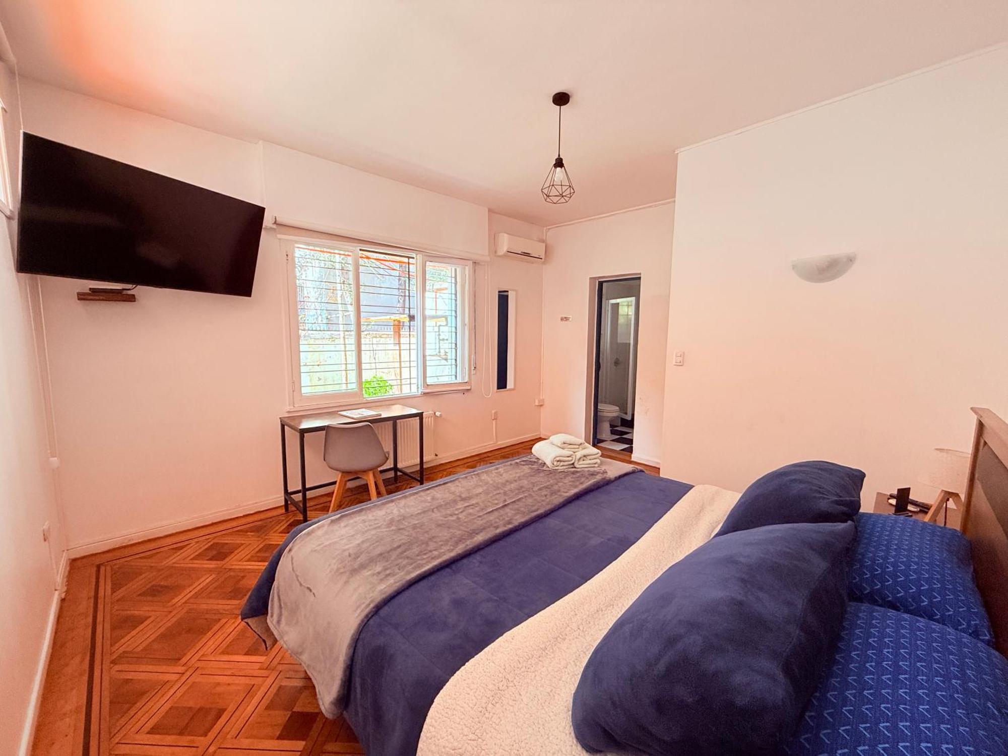 Maktvb Europa Hostel Boutique En Providencia A Pasos Del Metro Pedro De Valdivia, Santiago